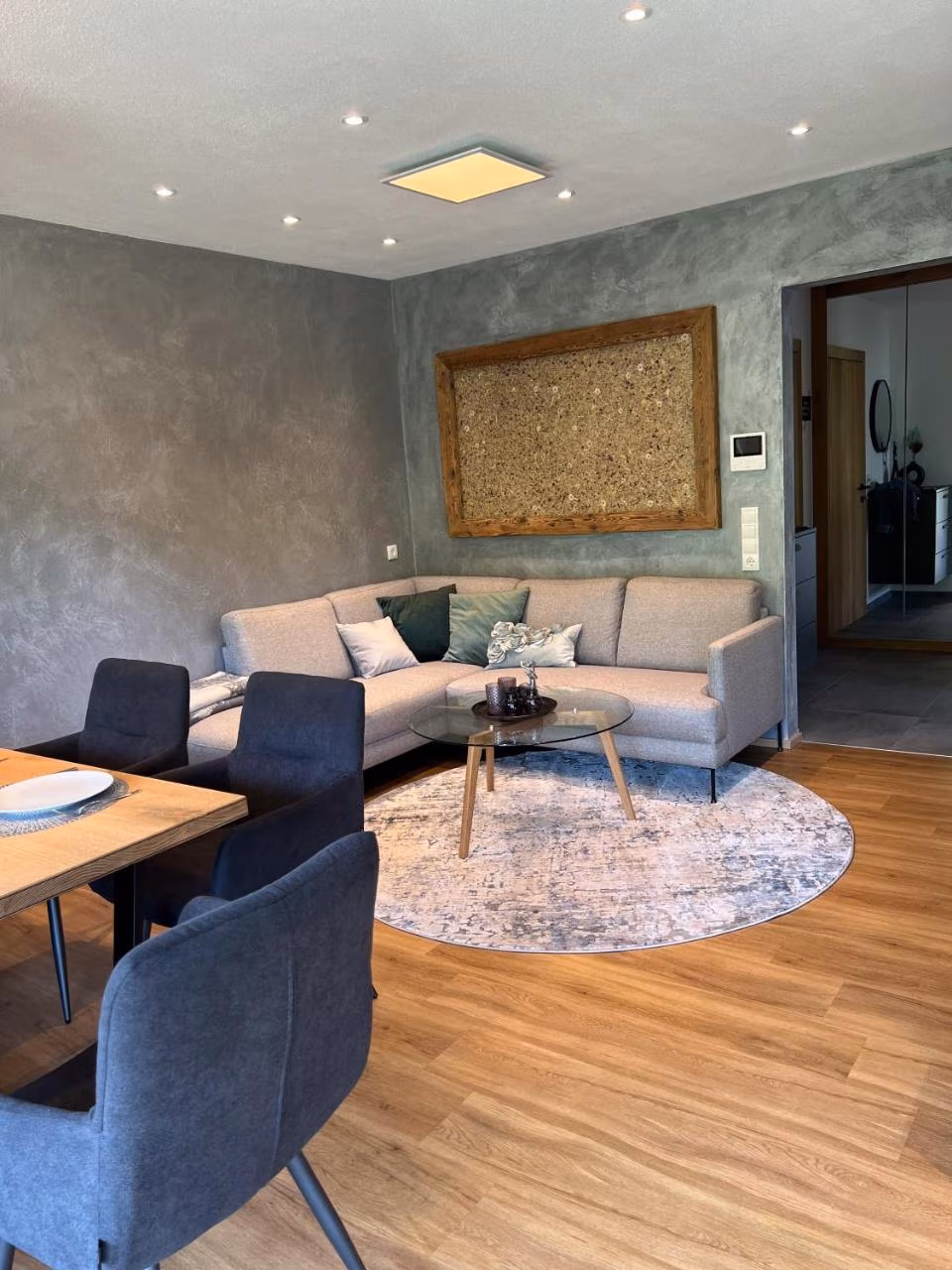 Apartment mit 1 Schlafzimmer und Balkon