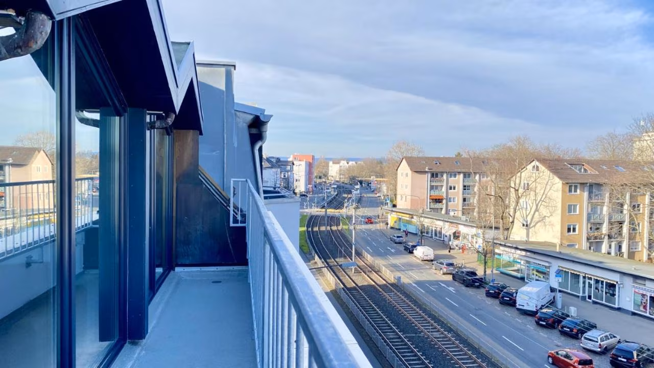 Studio mit Balkon