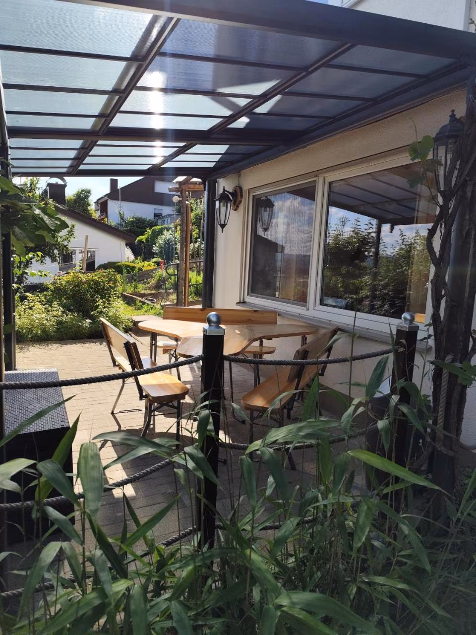 Apartment mit Terrasse