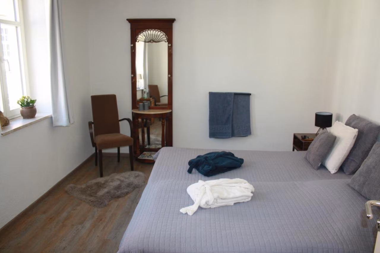 Doppelzimmer mit Gemeinschaftsbad