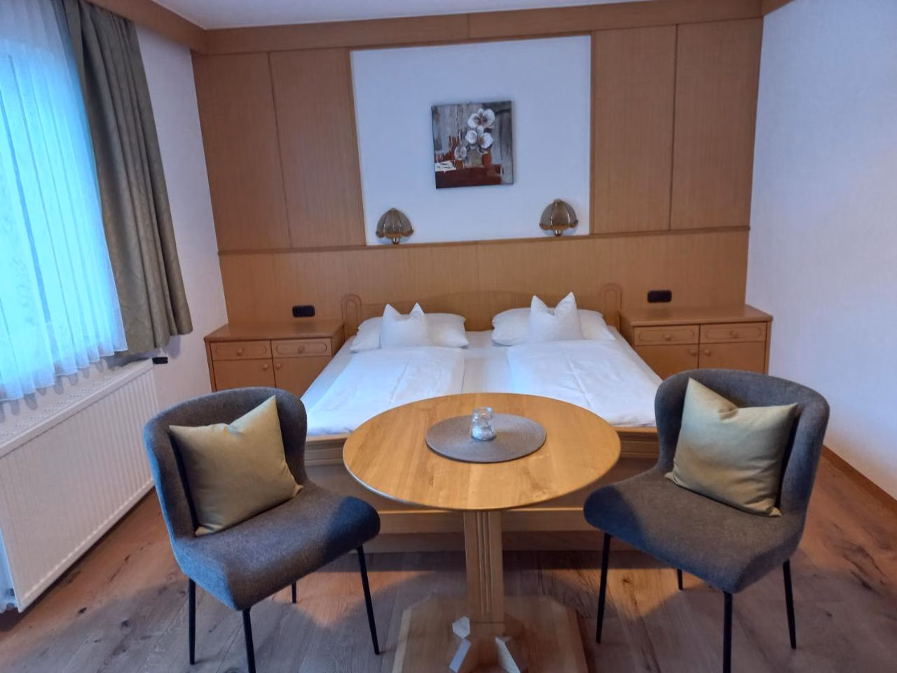 Doppelzimmer mit Balkon