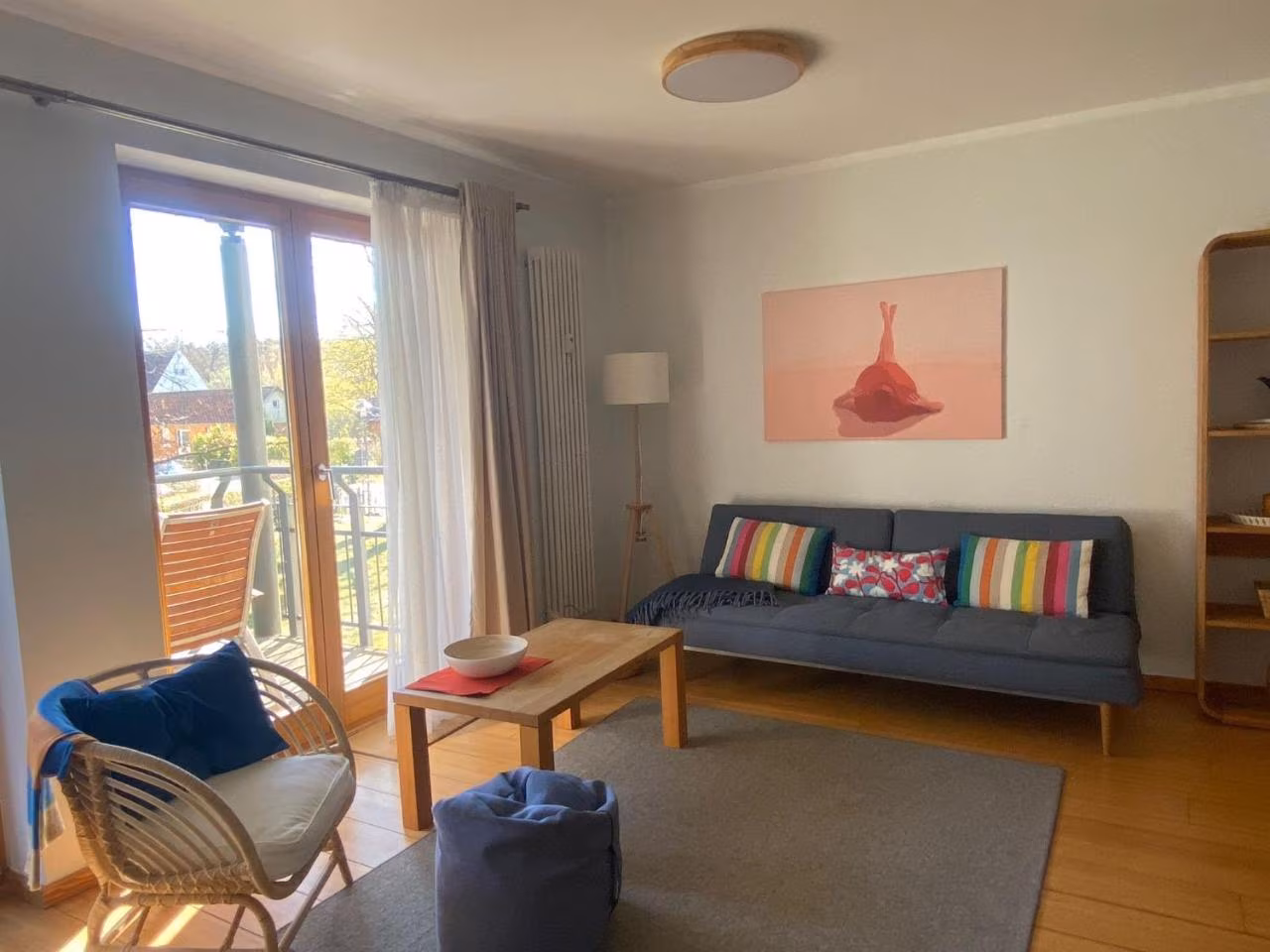 Apartment mit Balkon