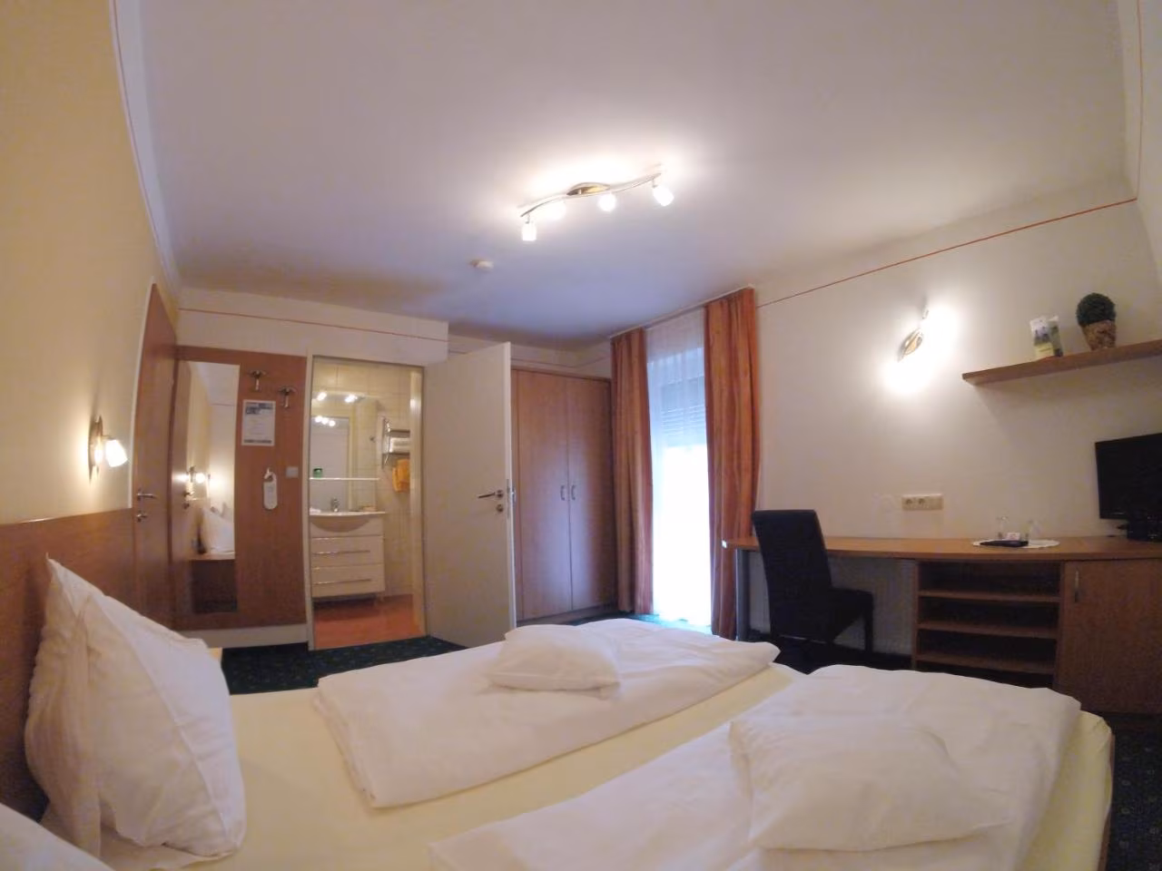 Doppelzimmer