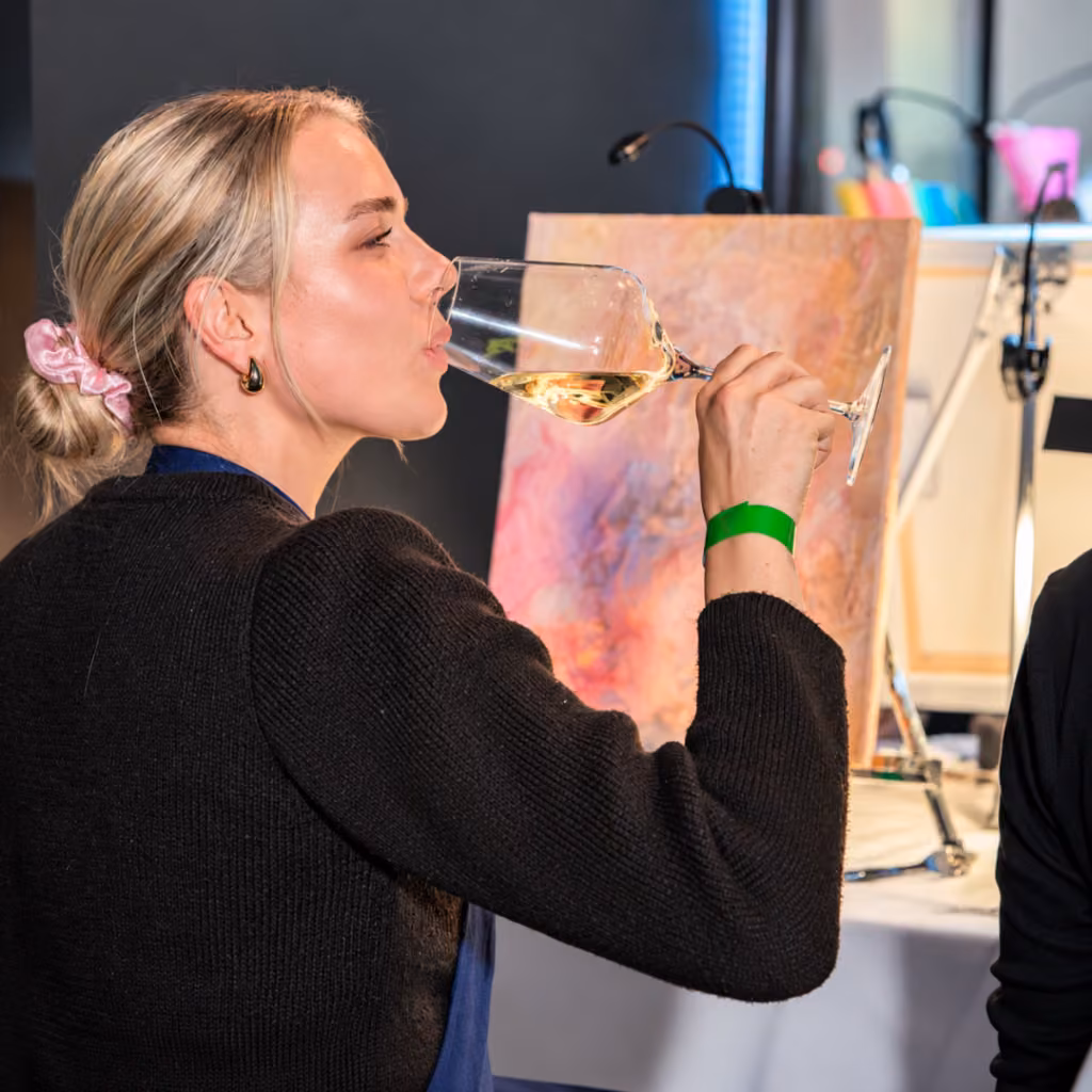 Wine & Paint: Struktur Abstrakt - Courtyard by Marriott Wiesbaden-Nordenstadt