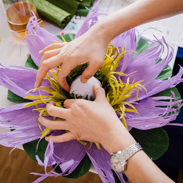 The Art of Giant Paperflowers - arema Café & Restaurant