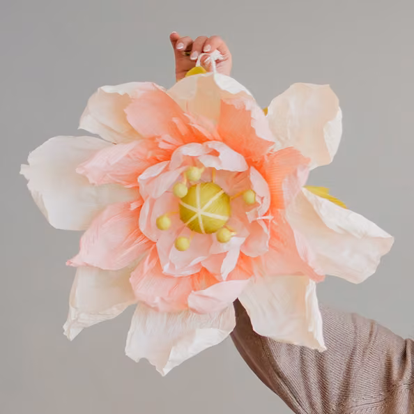 The Art of Giant Paperflowers - arema Café & Restaurant