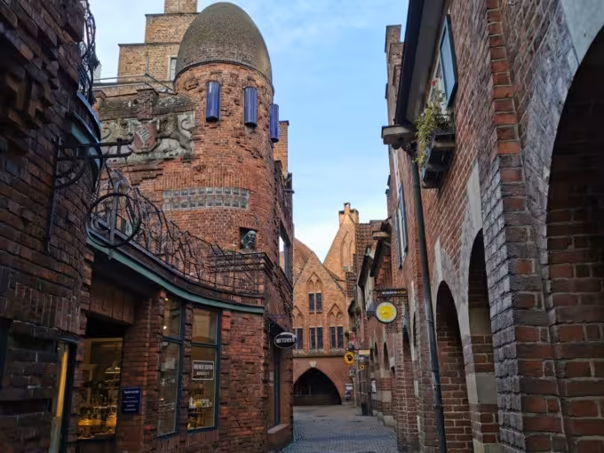 Guided tour through the Old town (for groups)