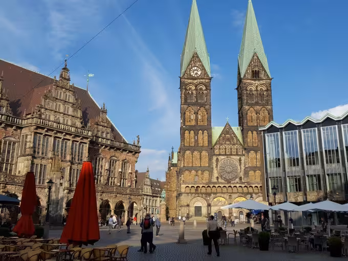Guided city tour through the Old town in Bremen (public tours)
