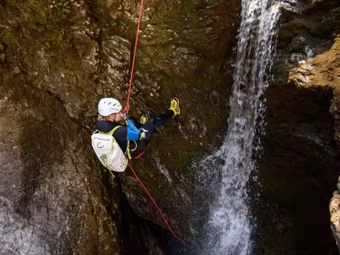 Canyoning pro im Schwarzwasserbach