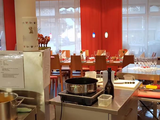 Schwäbisch kochen: Tradition trifft Genuss in Stuttgart in der Kochschule Sonja Lenz