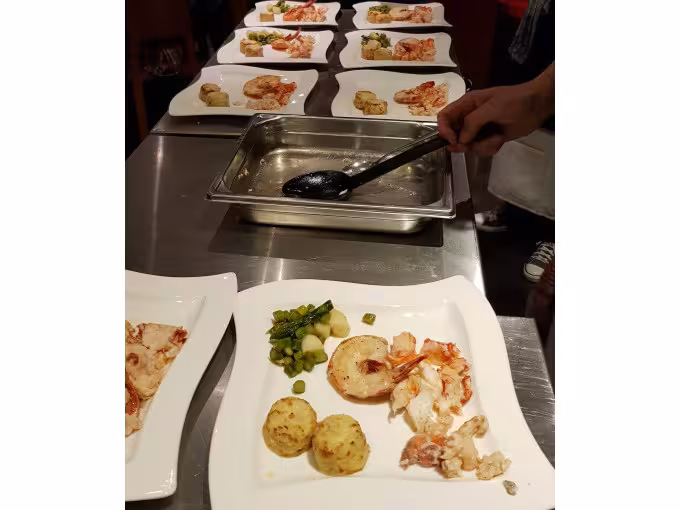 Feine Meeresküche, locker gekocht: Dein Fisch & Seafood Kochkurs in der Kochschule Sonja Lenz in Stuttgart-Hedelfingen
