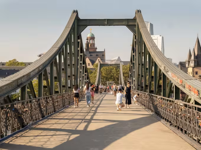 KLASSENFAHRT MIT DEM FAHRRAD IN FRANKFURT - HIGHLIGHTS RADTOUR