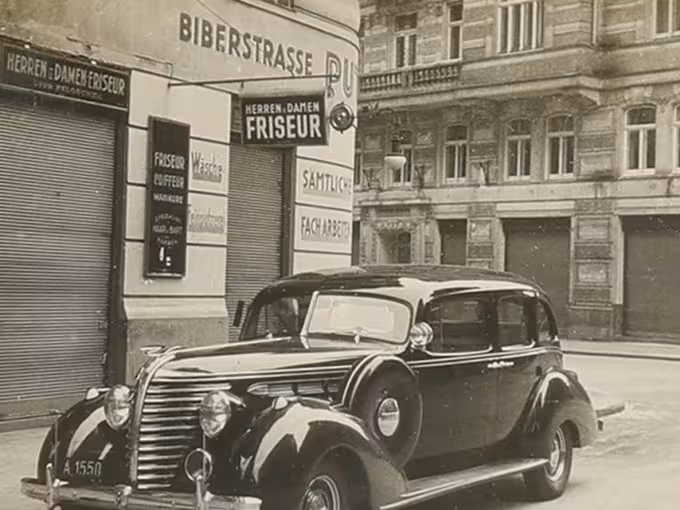 Special Exhibition Tour: Documents of Injustice. The Case of Freud