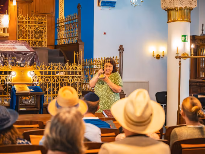 Zerstörung und Neubeginn: Jüdische Geschichte in der Brodyer Synagoge