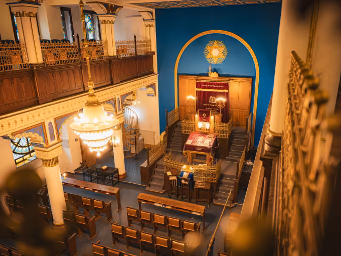 Zerstörung und Neubeginn: Jüdische Geschichte in der Brodyer Synagoge