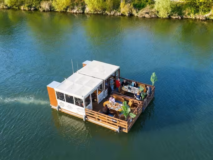 Exklusive Floßboote "Flipper & Fischle"