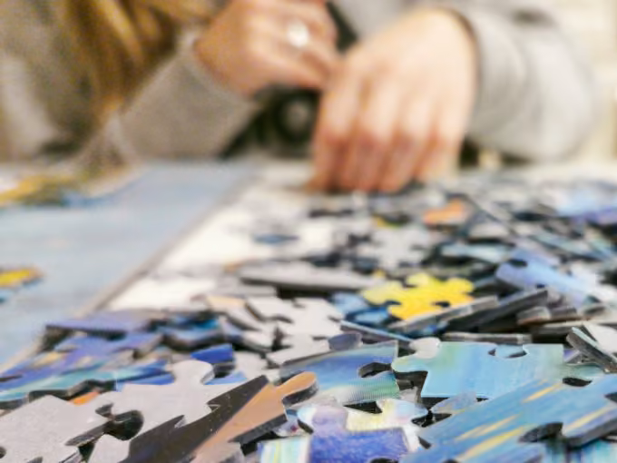 Puzzle & Wine Night