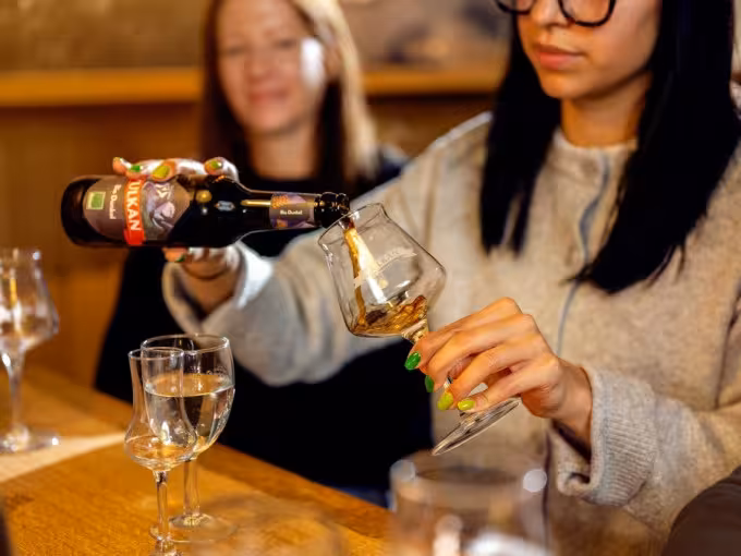 Führung tiefster Bierkeller der Welt + Brauerei & Brennerei + Tasting