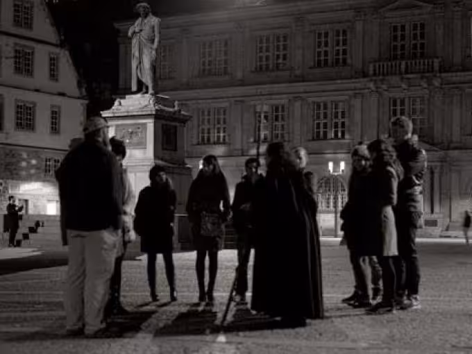 Stuttgarter Geister - Stadtgeschichte im spukigen Gewand 