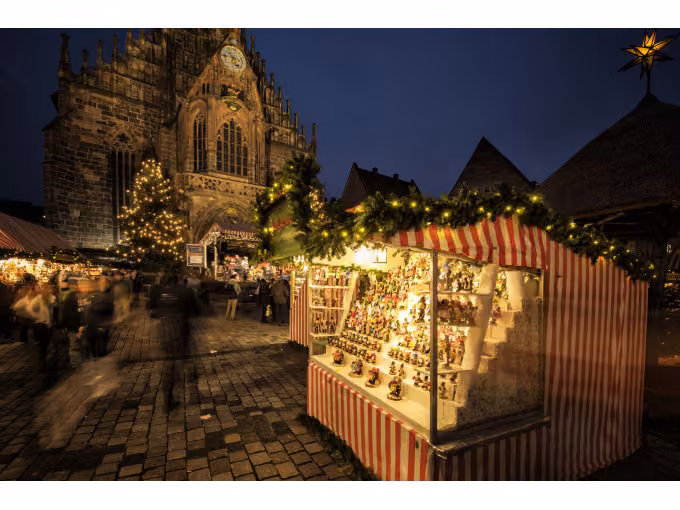 Die Weihnachtsstadt Nürnberg - Führung mit Kulinarik und Nicolaus-Auftritt