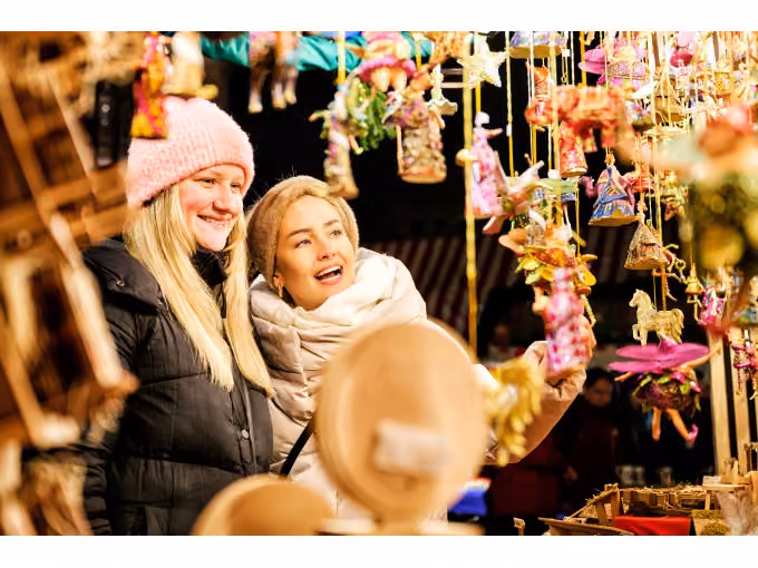 Die Weihnachtsstadt Nürnberg - Führung mit Kulinarik und Nicolaus-Auftritt