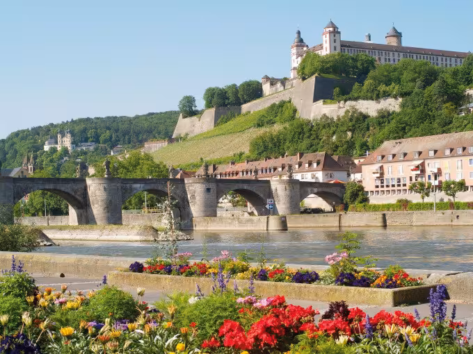 Minibus-Tour - Frankfurt a.M. - Rothenburg ob der Tauber RRCMINI01