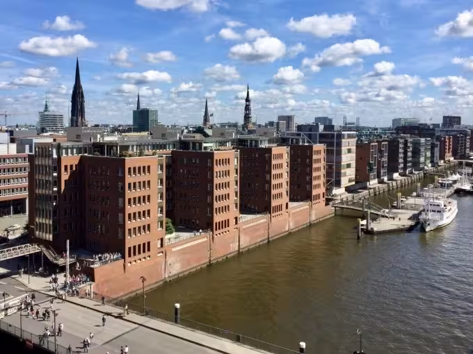 Rathaus, Speicherstadt, HafenCity | PRIVATE TOUR