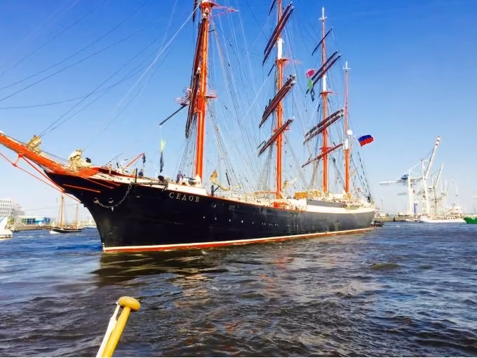 Ausfahrt "Hafengeburtstag Hamburg" 2024. Segel- und Cruising-Event  - ab/an WEDEL.