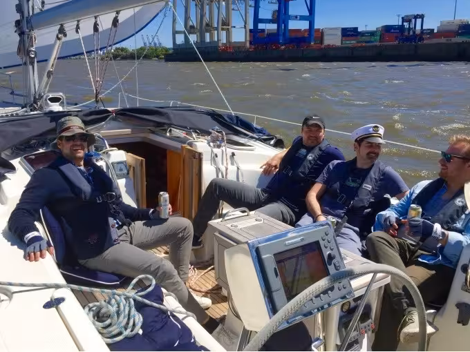 ''Cruise in the City'' - Segelyacht-Event ab/an HAMBURG.