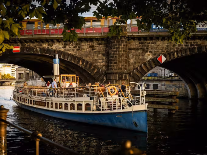 Alt-Berliner Bierabend - Dampferfahrt in den Sonnenuntergang