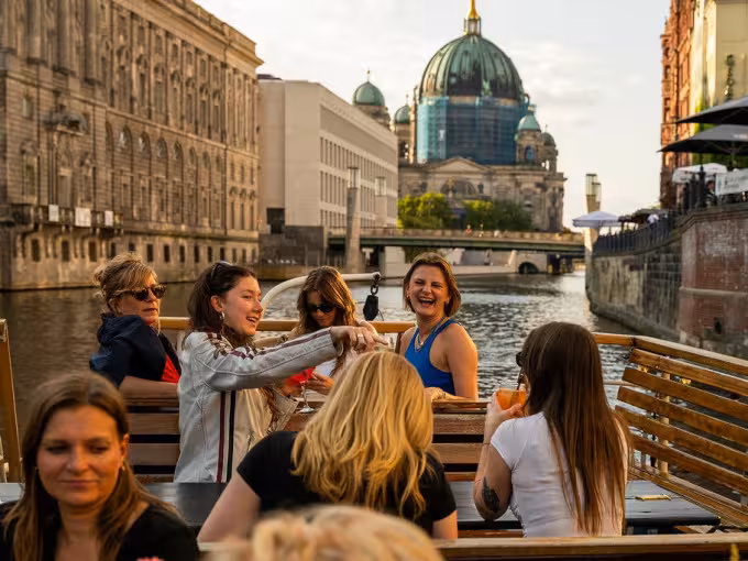 Alt-Berliner Bierabend - Dampferfahrt in den Sonnenuntergang