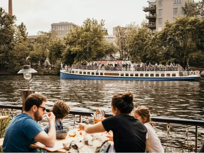 Shuttle Uber Arena - Hackescher Markt