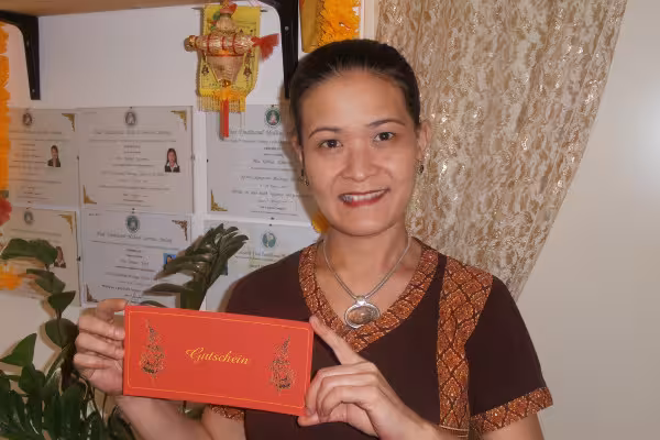 Geschenkidee zu Weihnachten - Thai Massage Stuttgart