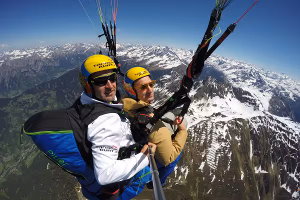 Paragleiten Montafon Gleitschirm Tandemflug online buchen