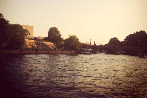 Moltkebrücke