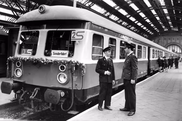 Die neue S-Bahn für die Messestadt wird eingeweiht