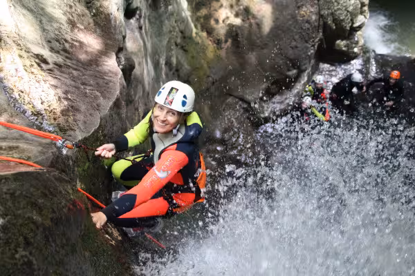 Spezieller Canyoning-Junggesellen- oder Junggesellinnenabschied Vajo dell'Orsa