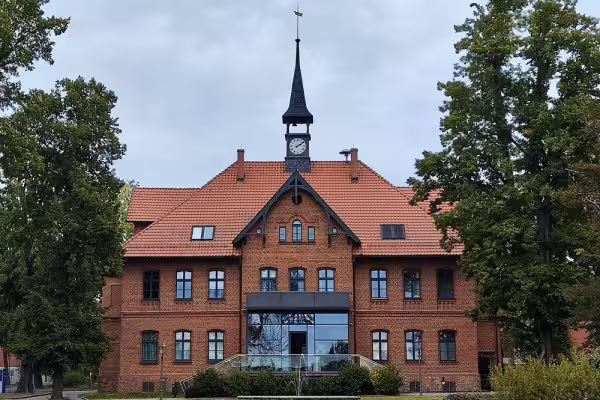 Alt Scherbitz wurde 1876 gegründet.