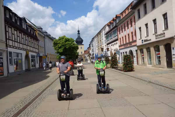Saalfelder Altstadt mit Blick auf das Blankenburger Tor