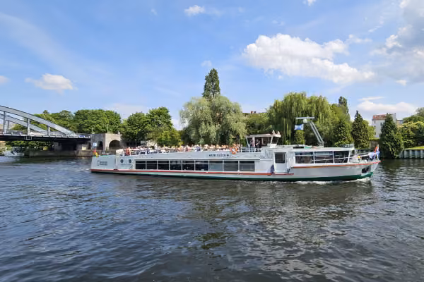 Elektroschiff MS Havelglück