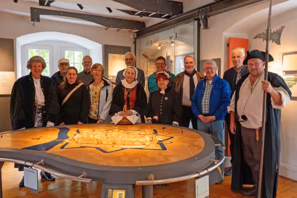 Gästeführer im Museum Eulenburg