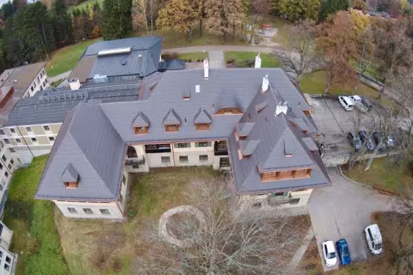 Das ehemalige Landhaus von James und Marie Antonie Loeb