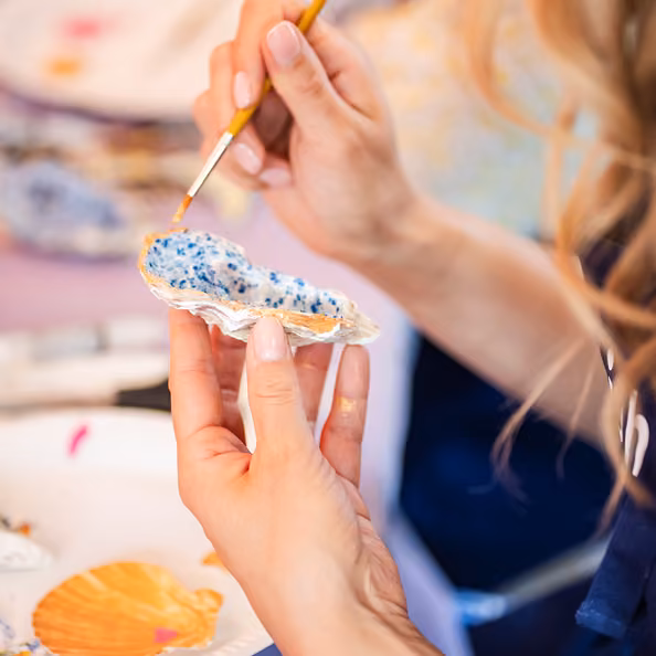 The Art of Oyster Painting & Decoupage - Hotel Rödelheimer Hof - Am Wasserturm